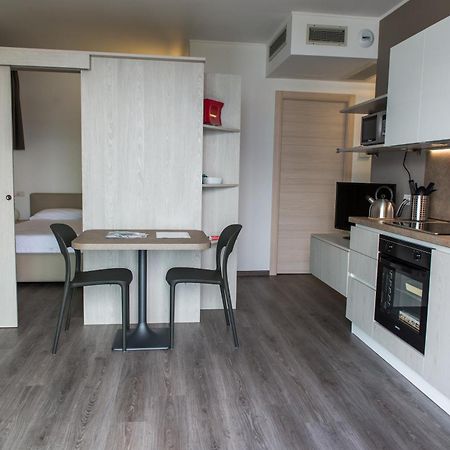 Residenza Luigina Apartment Varenna Phòng bức ảnh