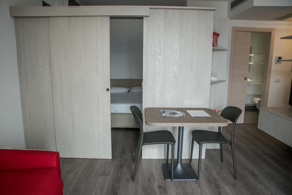 Residenza Luigina Apartment Varenna Phòng bức ảnh