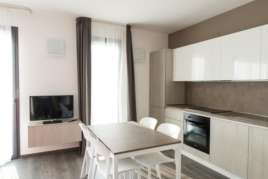 Residenza Luigina Apartment Varenna Phòng bức ảnh