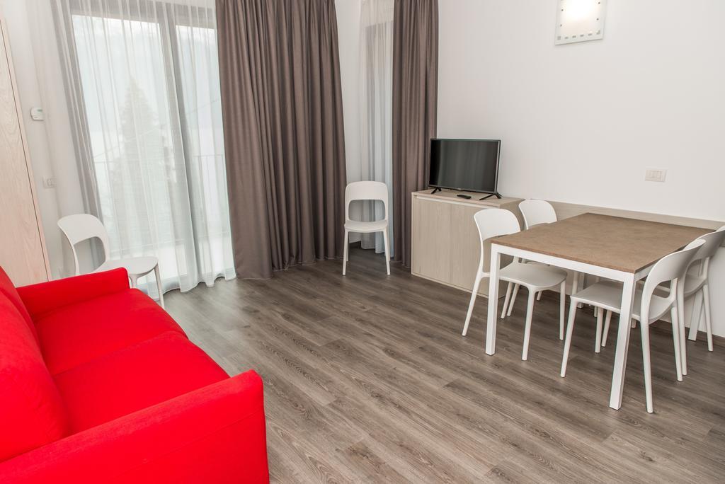 Residenza Luigina Apartment Varenna Phòng bức ảnh